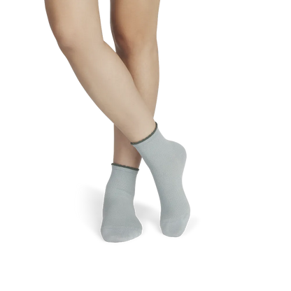 Women¡¯s Scallop Cuff Quarter Socks